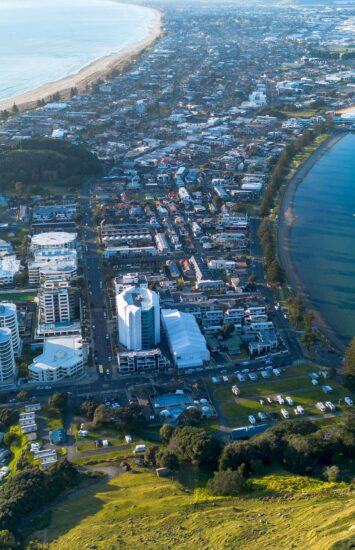 Leading Growth in Tauranga: Inside a Team Building Momentum Image