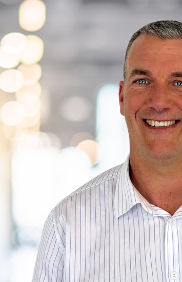 James Carter Joins Kirk Roberts Image